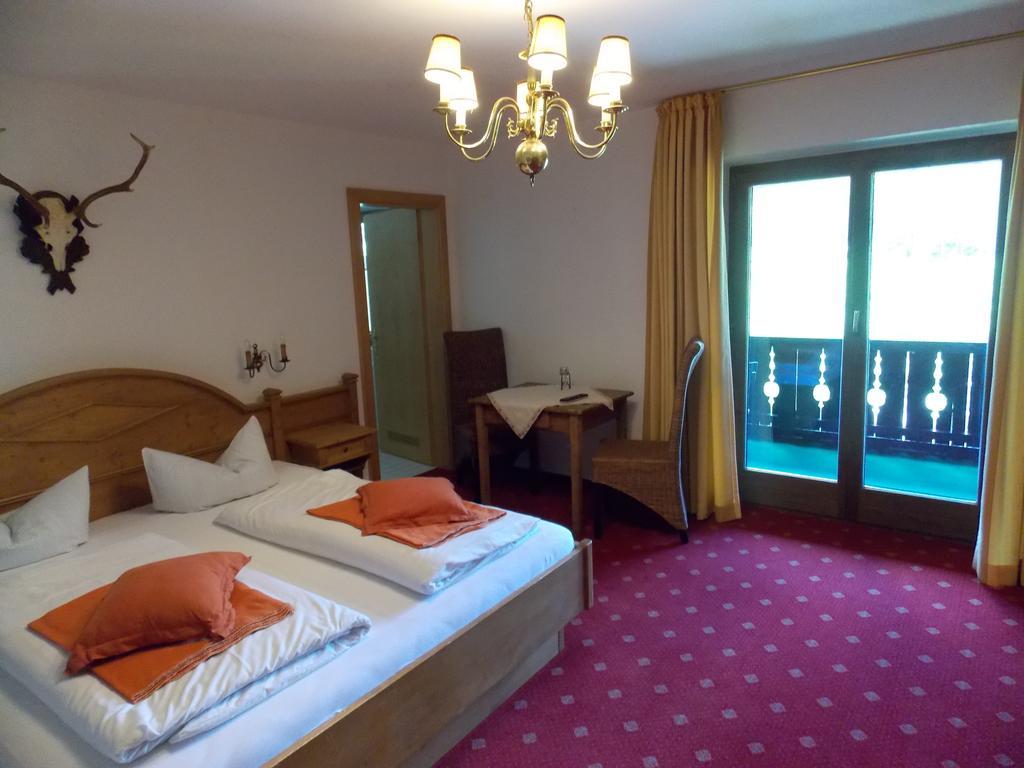 Berghotel Sutten Rotta 部屋 写真